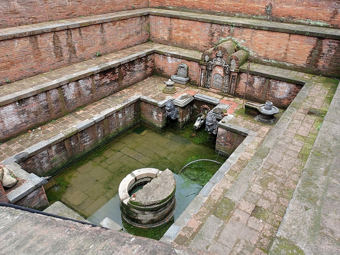 Golmadhi hiti in Bhaktapur