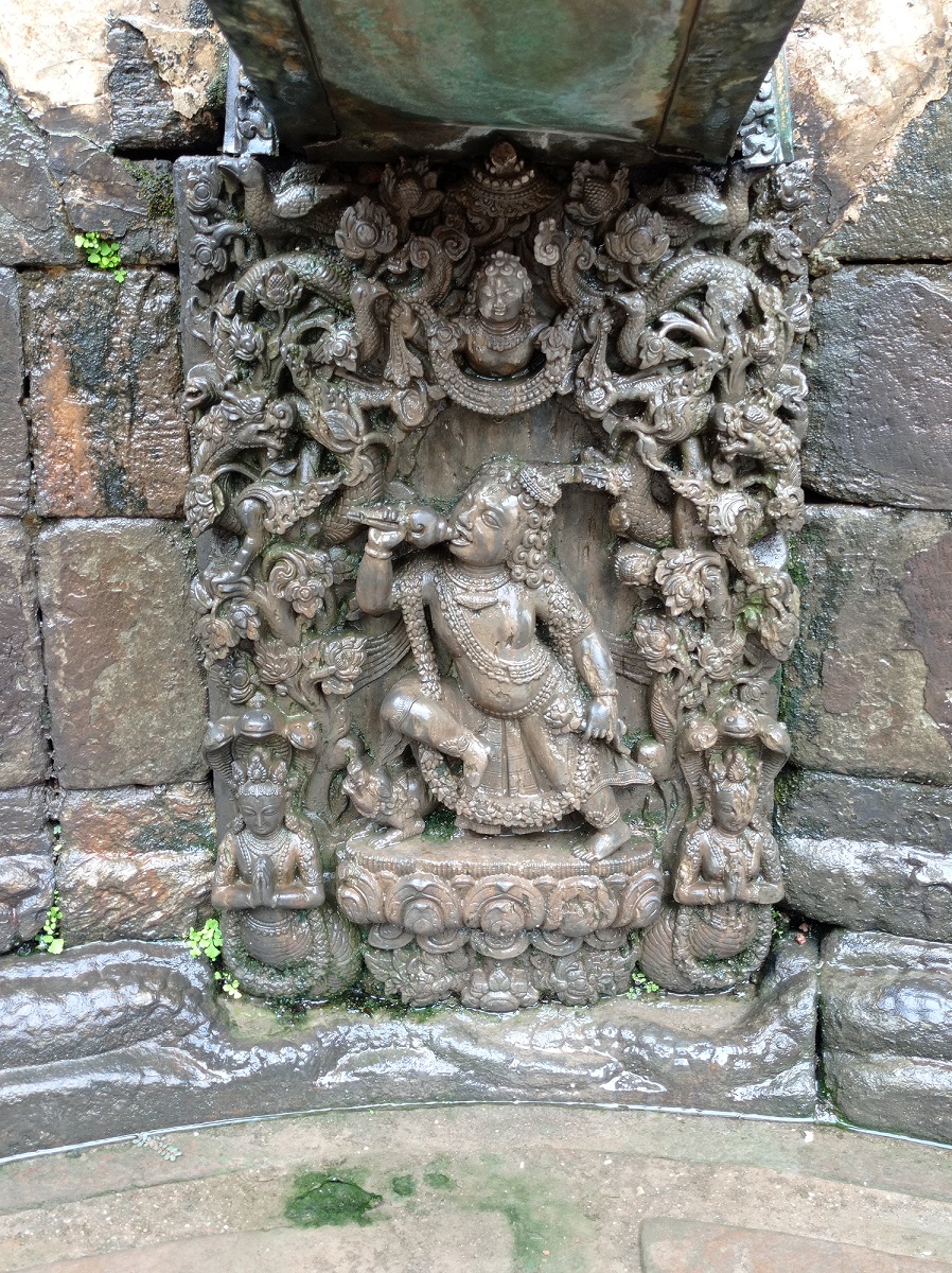 Bhagiratha statue under the Thanthu Durbar hiti manga: in Bhaktapur